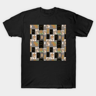 Tarot Card Pattern - Minor Arcana - Suit of Aces T-Shirt